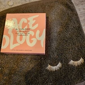 Aceology Rose Quartz Facial Massager